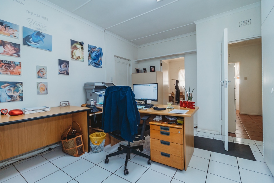 Commercial Property for Sale in Dormehls Drift Western Cape